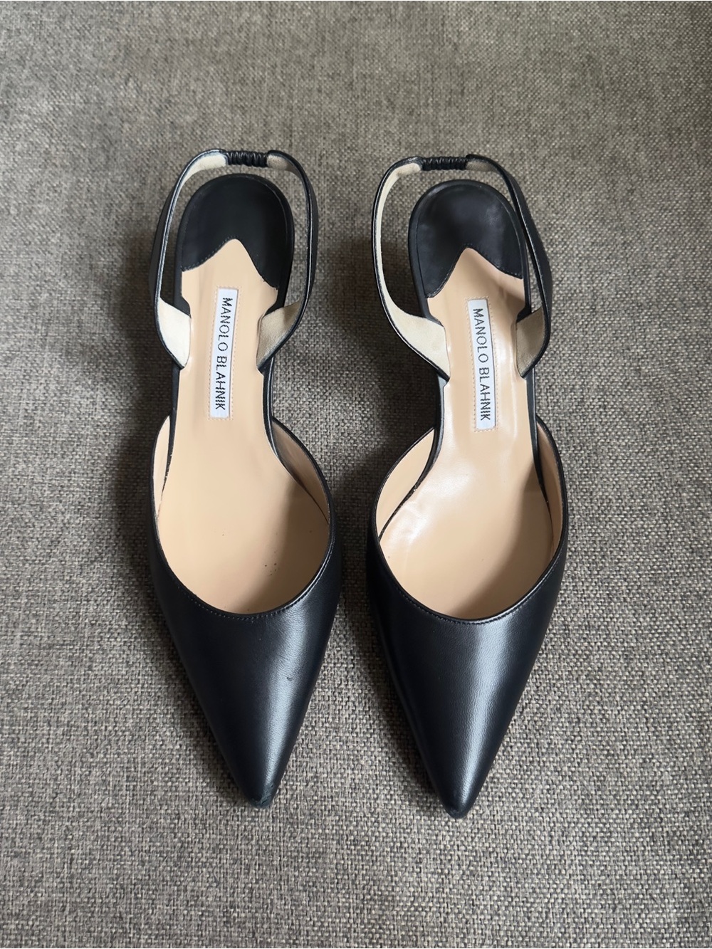 Manolo Blahnik Carolyn black leather heels - Picture 3 of 10
